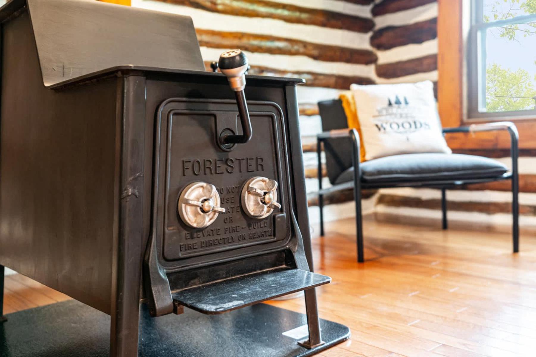 Modernized Log Cabin W Hot Tub Fire Pit & Views Berkeley Springs Εξωτερικό φωτογραφία